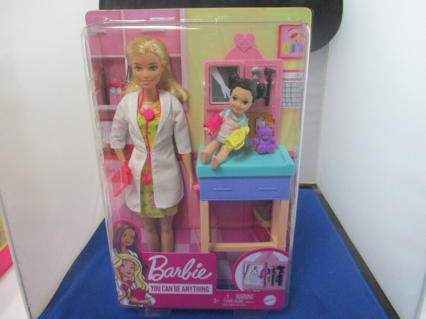 Barbie - Pediatrician Doll Playset