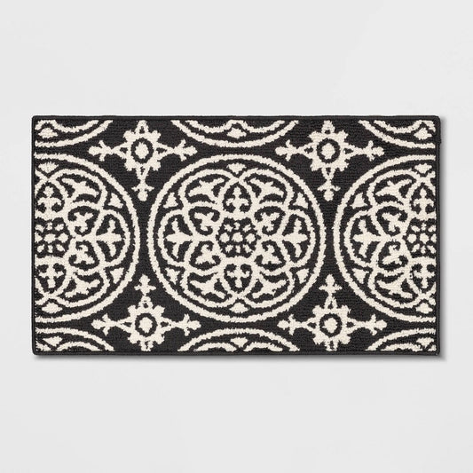 1'8X2'10 Medallion Washable Tufted And Hooked Accent Rug Gray - Threshold