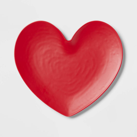 11 x 9 Plastic Heart Plate Red - Threshold
