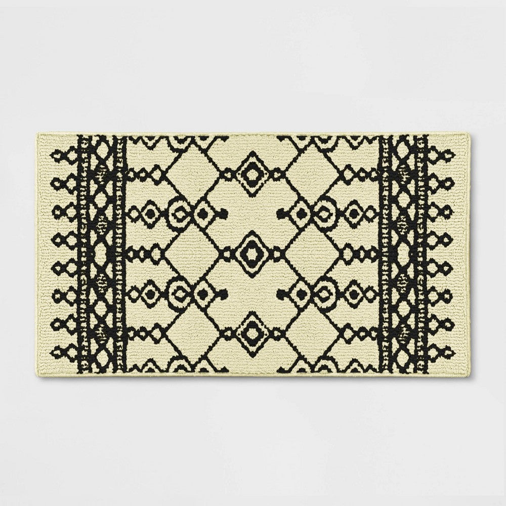 1'8x2'10 Lyndon Washable Geometric Rug BlackWhite - Project 62